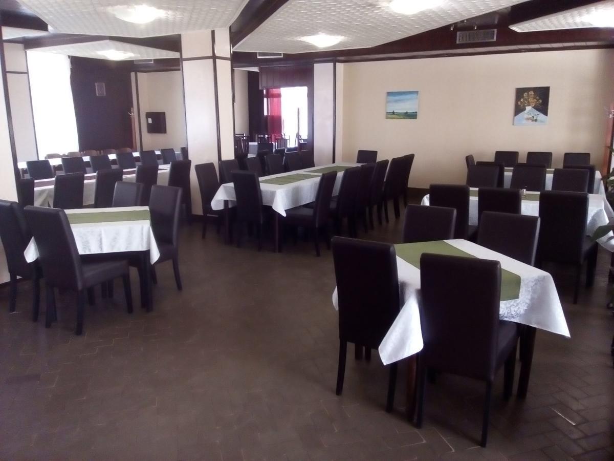 Restoran Sa Prenocistem Zitiste Hotel Exterior foto